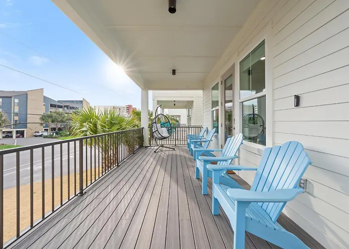 Totally Beachin' At Pelican Place Holiday home *
