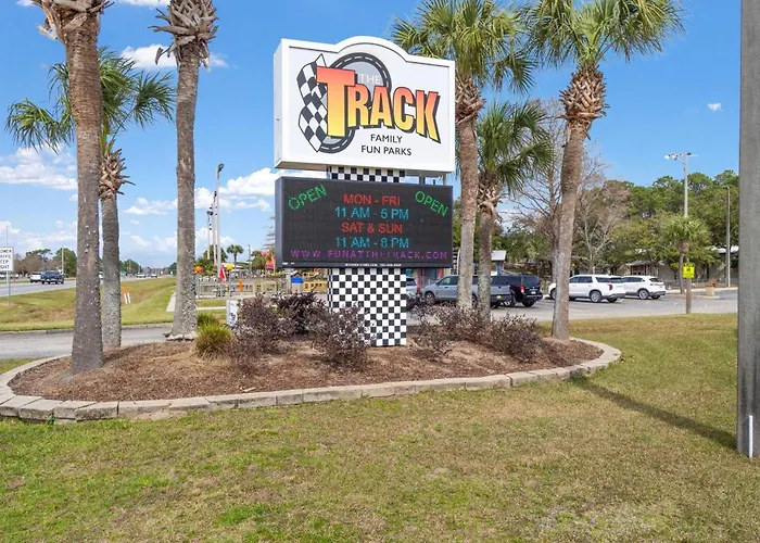 Totally Beachin' At Pelican Place Holiday home Gulf Shores